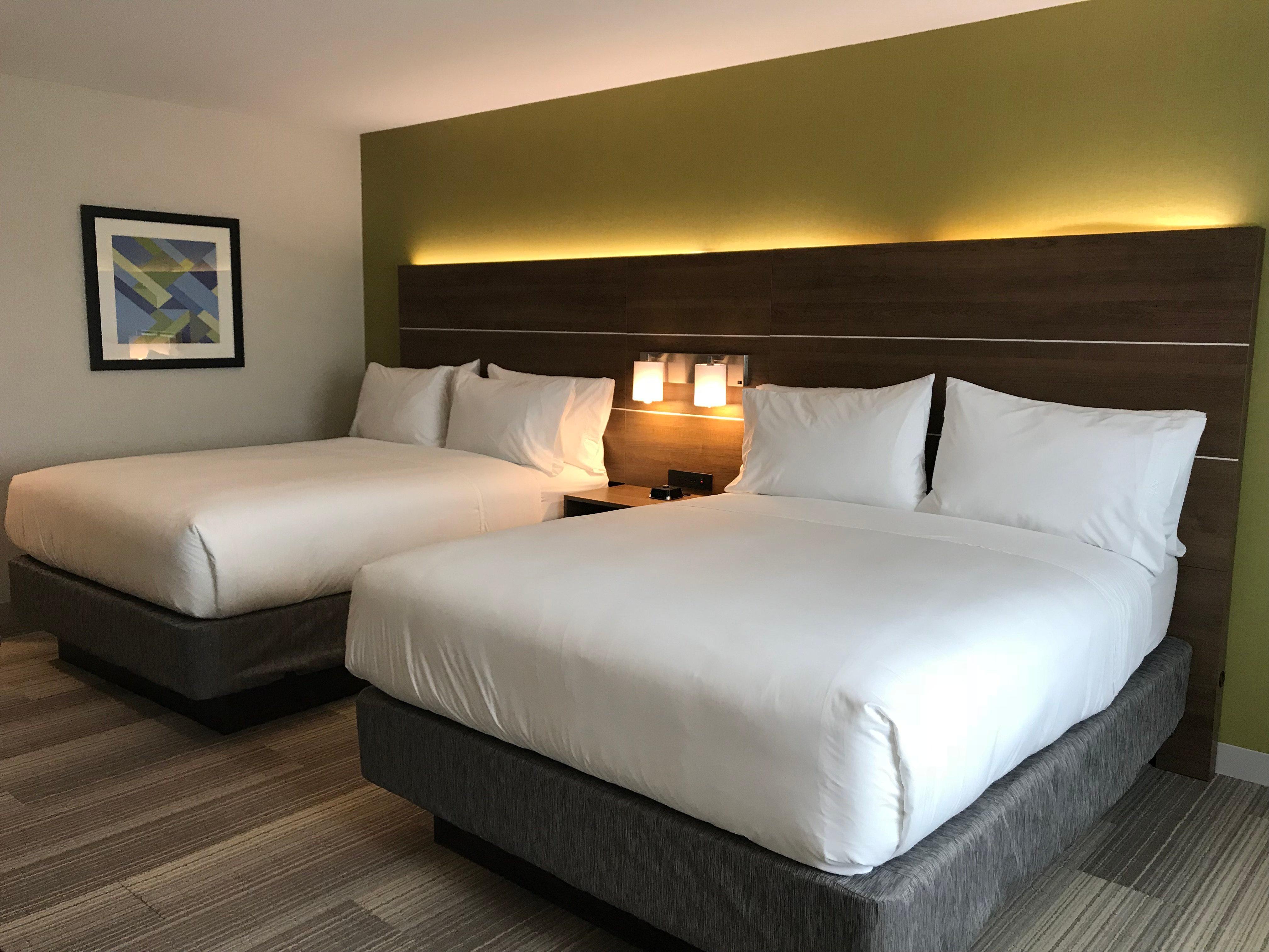 Holiday Inn Express & Suites Pasadena - Los Angeles By Ihg Buitenkant foto